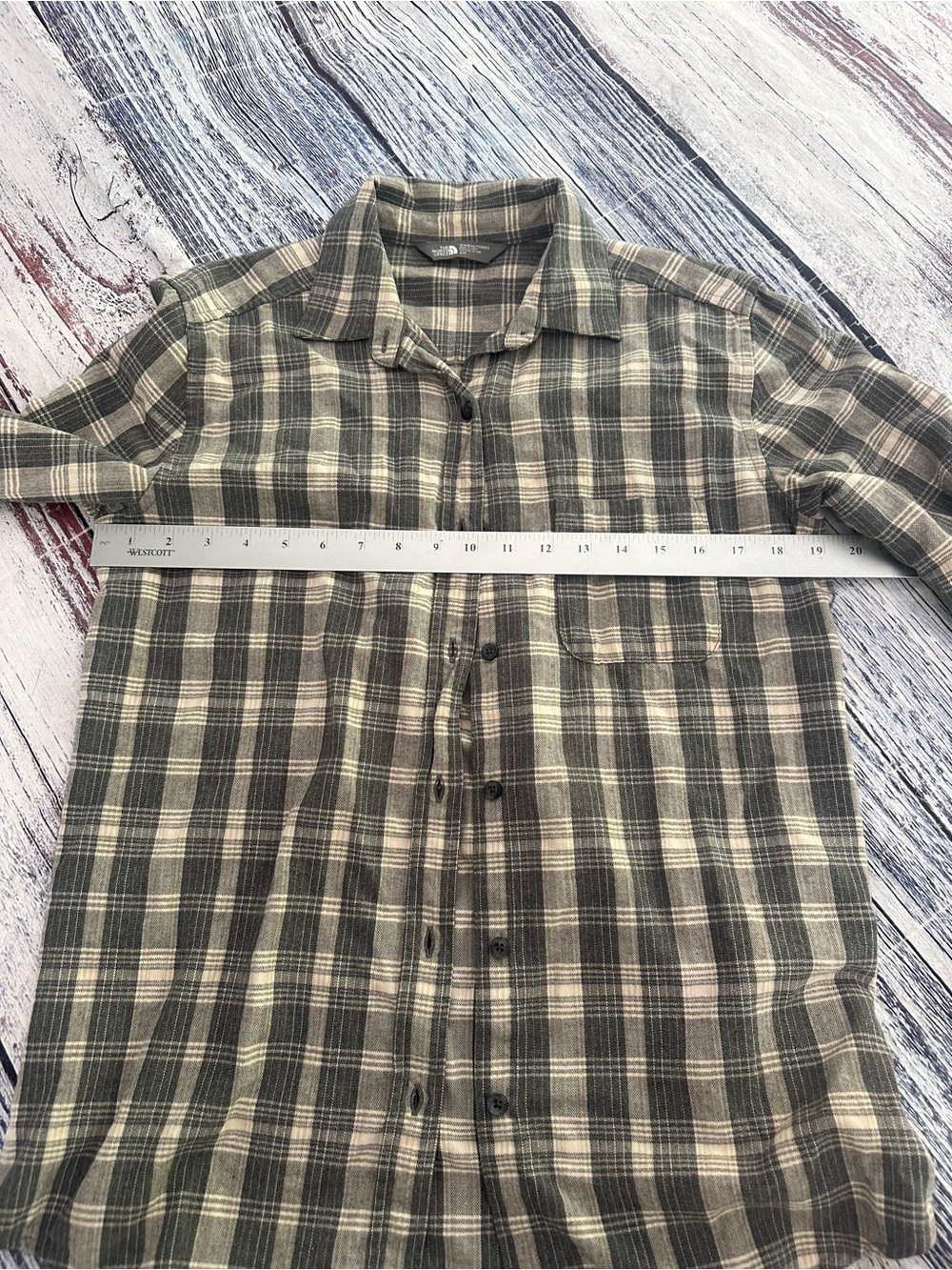 The North Face Casual Plaid Button-Up Shirt in Black & Cream - Picture 9 of 9